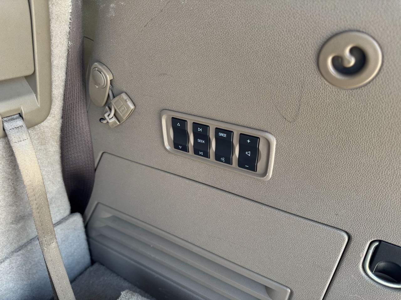 GMC Acadia FWD 4dr Denali 2014