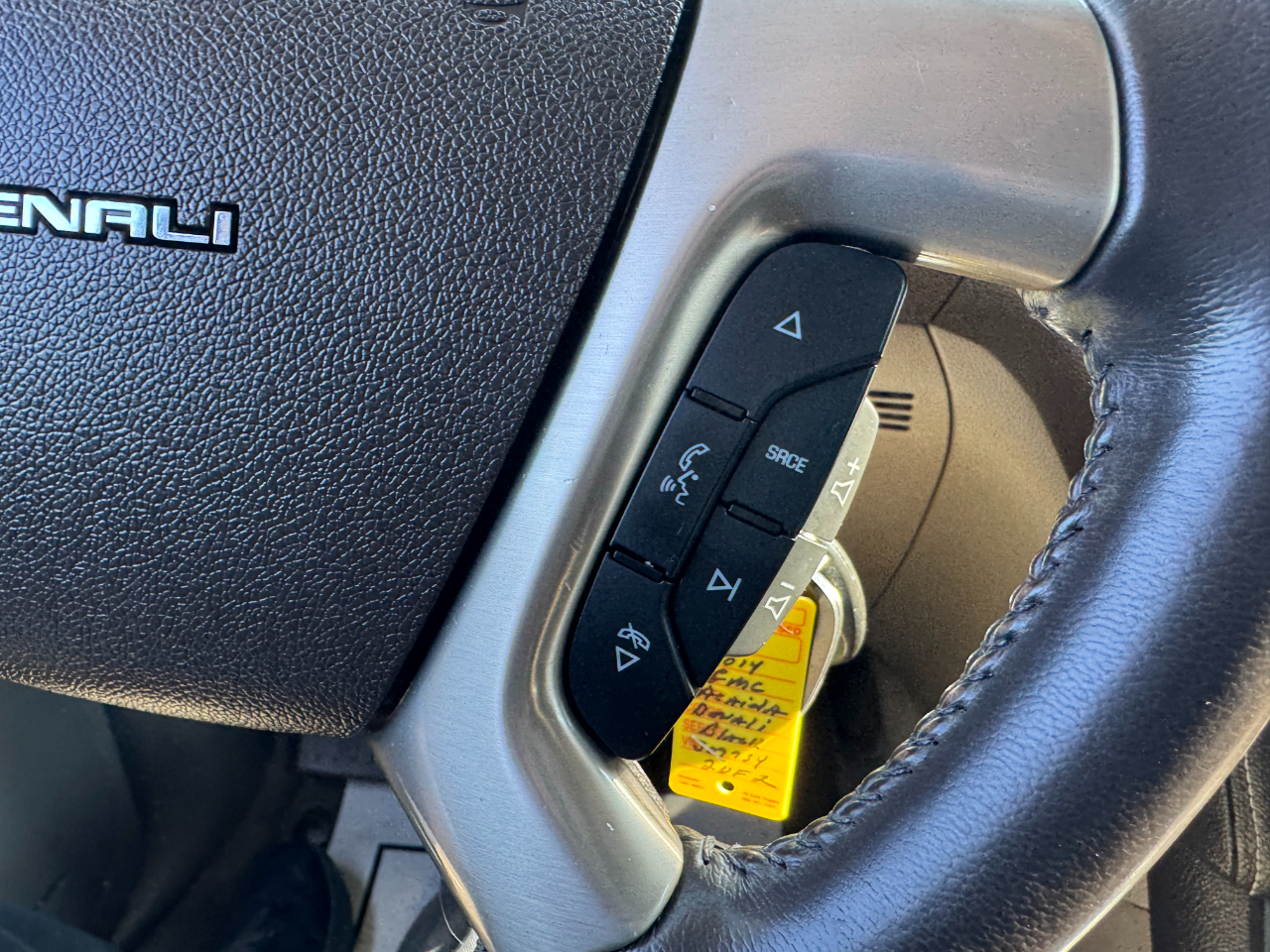 GMC Acadia FWD 4dr Denali 2014