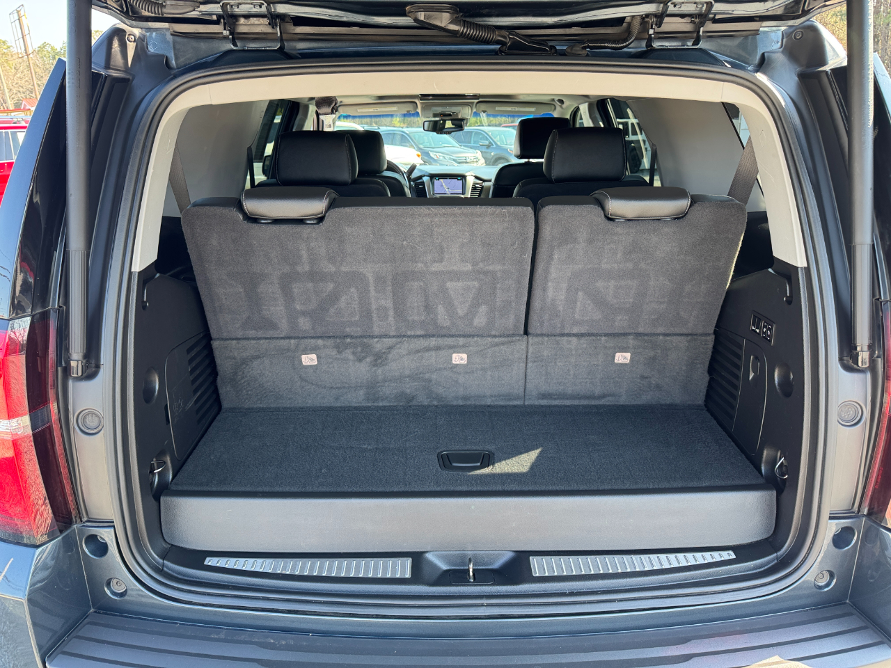 Chevrolet Tahoe 2WD 4dr Premier 2020