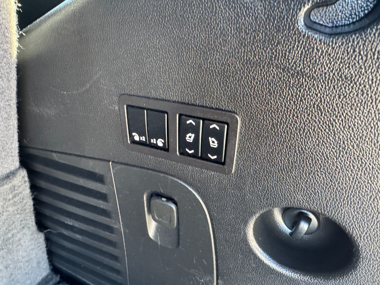 Chevrolet Tahoe 2WD 4dr Premier 2020