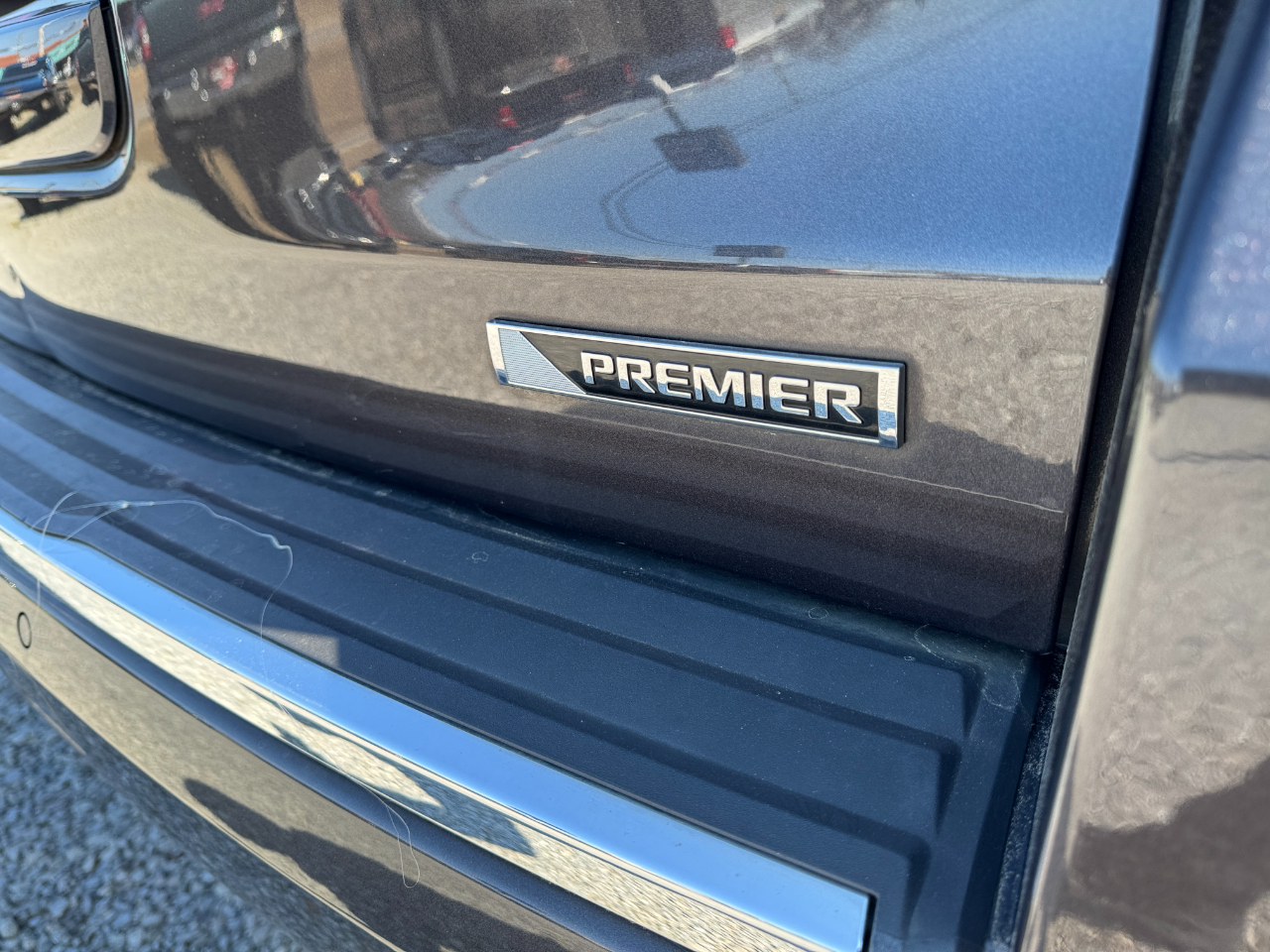 Chevrolet Tahoe 4WD 4dr Premier 2018