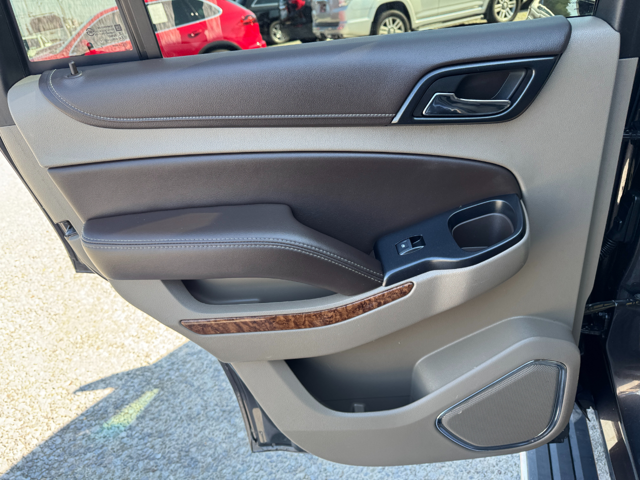 Chevrolet Tahoe 4WD 4dr Premier 2018