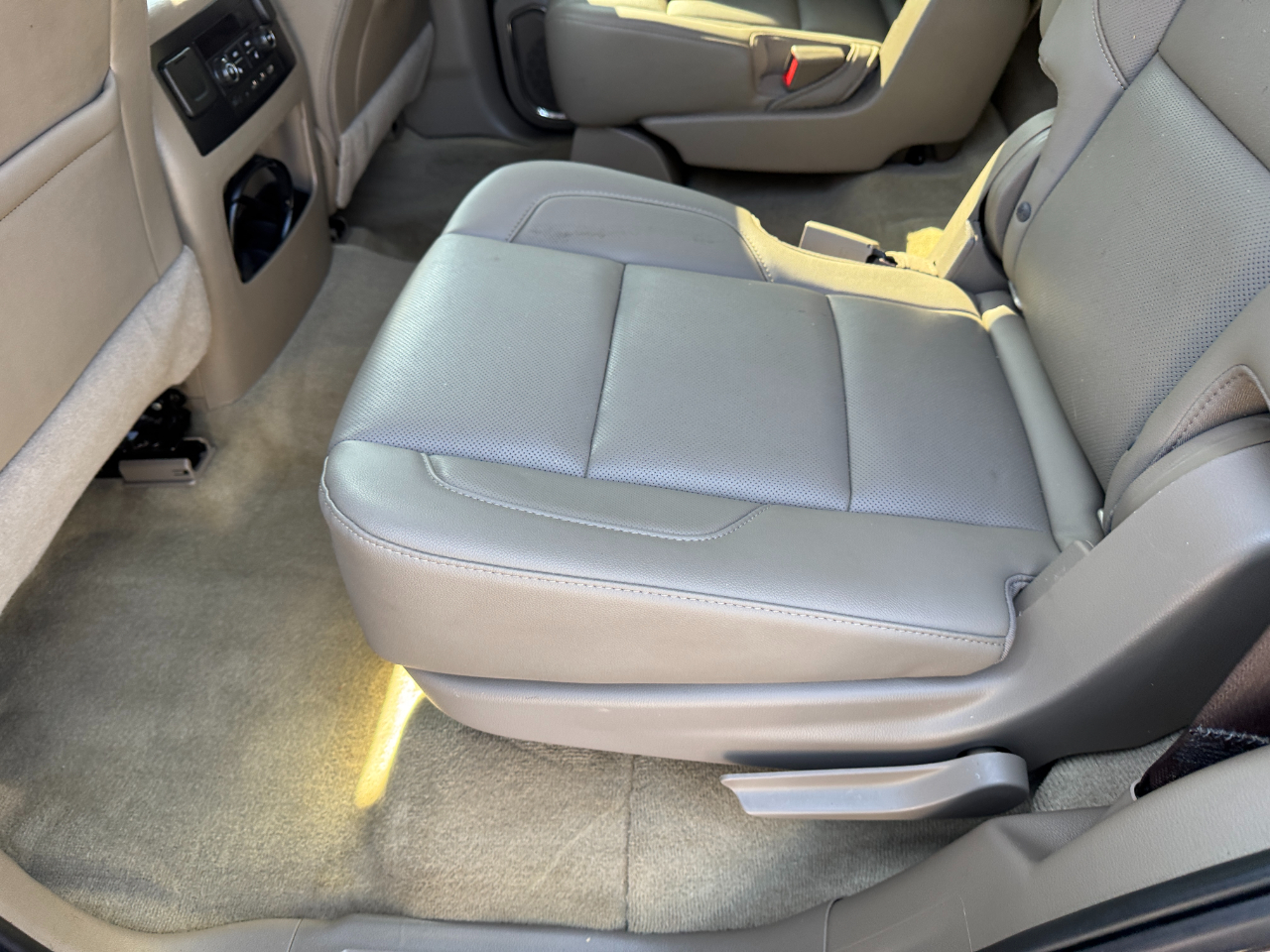 Chevrolet Tahoe 4WD 4dr Premier 2018