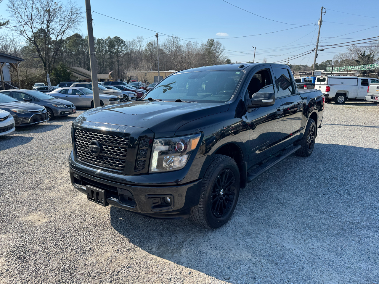 Nissan Titan 4x2 Crew Cab SV 2019