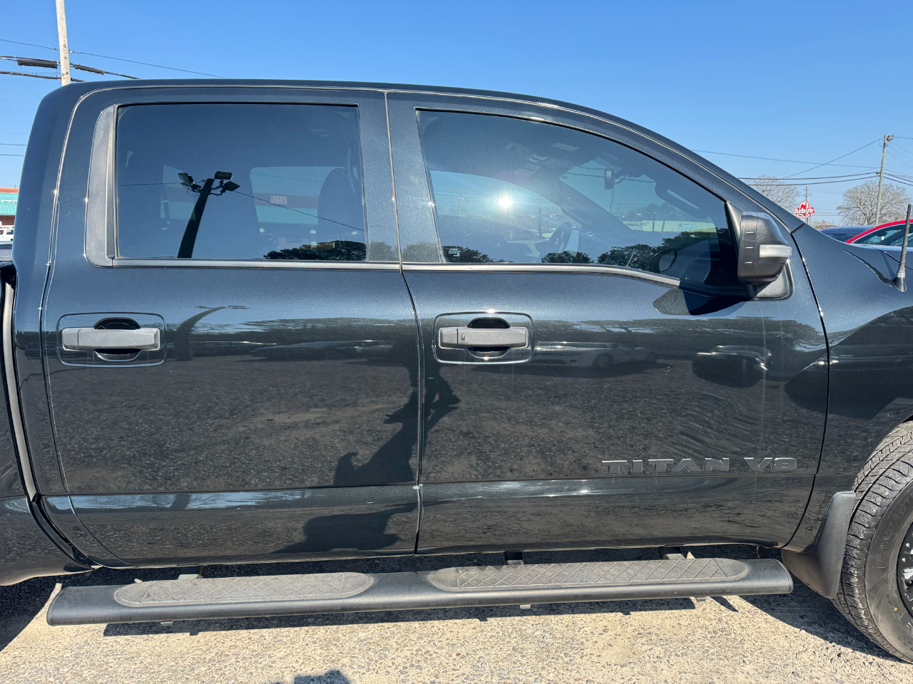 Nissan Titan 4x2 Crew Cab SV 2019