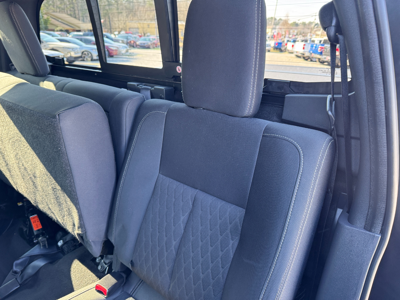 Nissan Titan 4x2 Crew Cab SV 2019