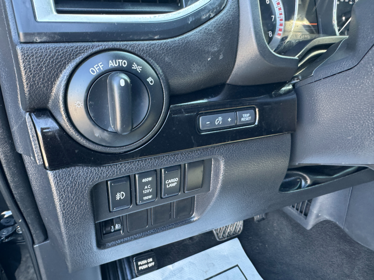 Nissan Titan 4x2 Crew Cab SV 2019