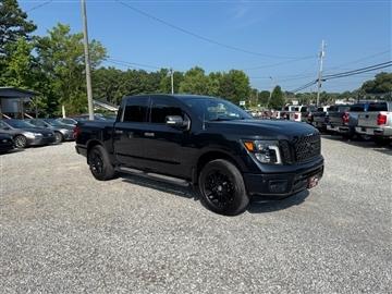 2019 Nissan Titan 4x2 Crew Cab SV