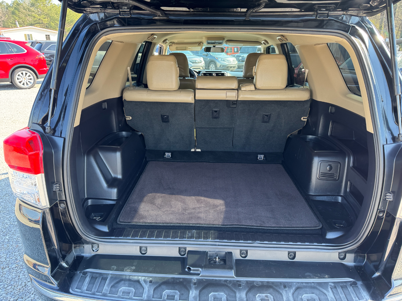 Toyota 4Runner RWD 4dr V6 SR5 (Natl) 2011