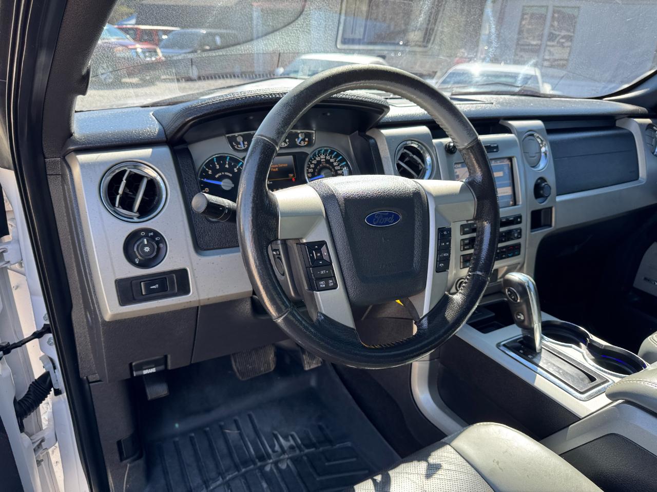 Ford F-150 4WD SuperCrew 145" Limited 2011