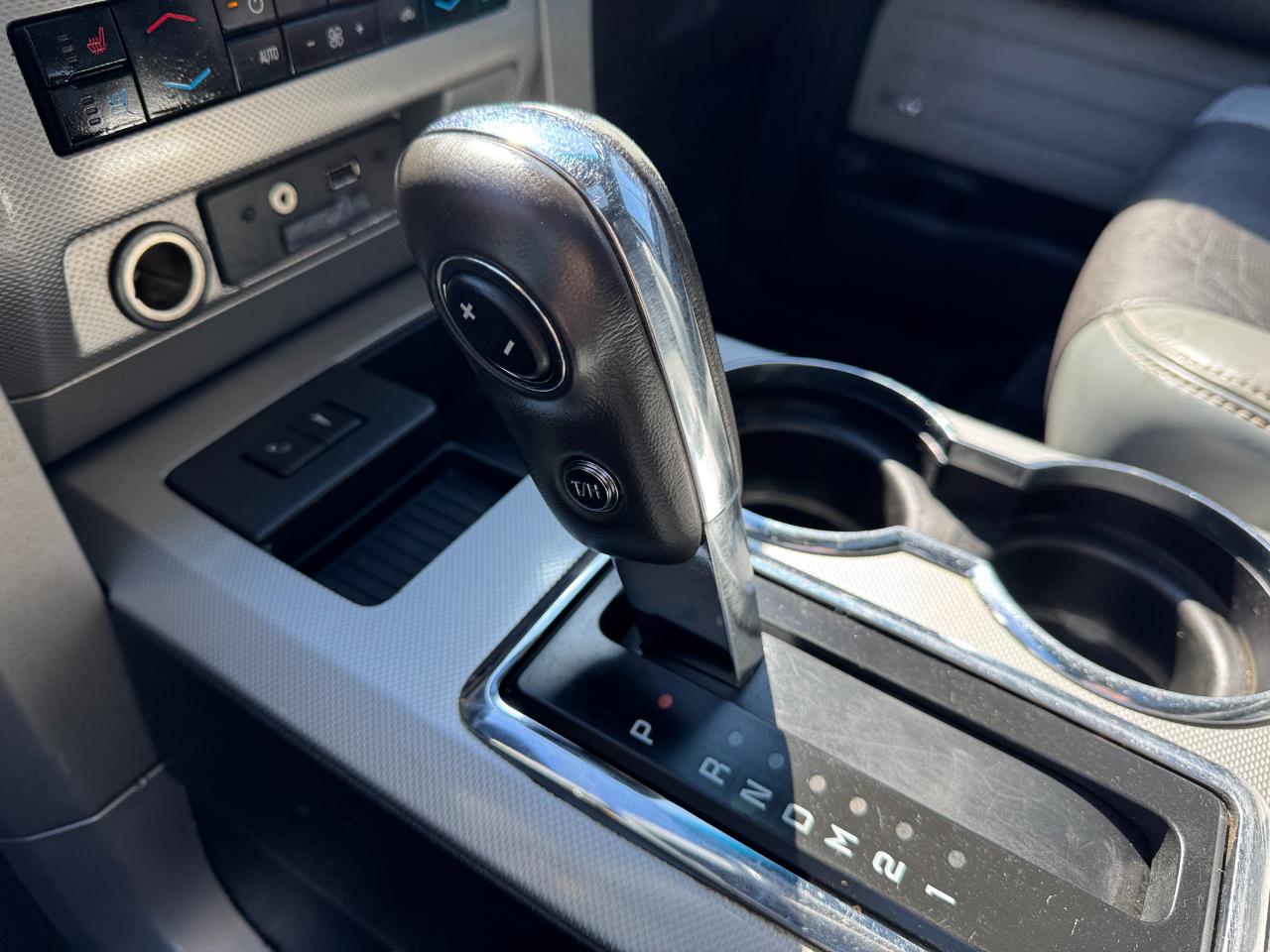 Ford F-150 4WD SuperCrew 145" Limited 2011