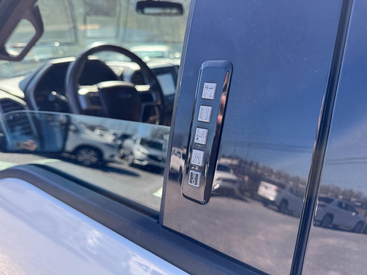 Ford F-150 King Ranch SuperCrew 4WD 2018