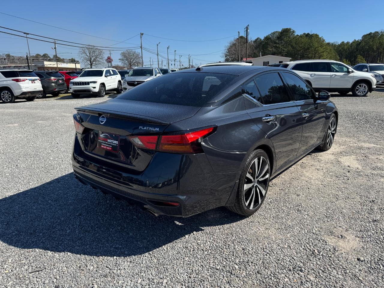 Nissan Altima 2.5 Platinum Sedan 2019