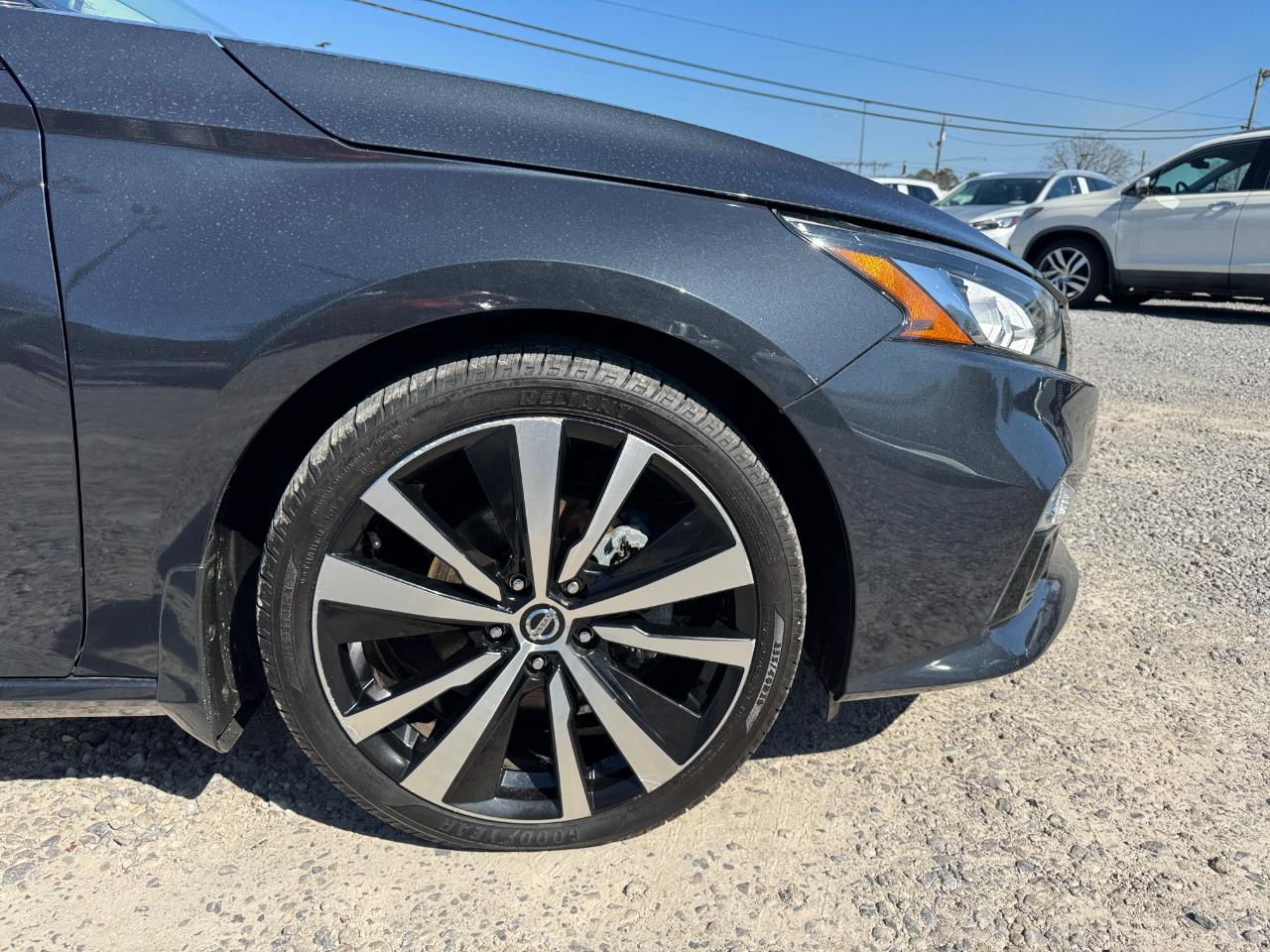 Nissan Altima 2.5 Platinum Sedan 2019