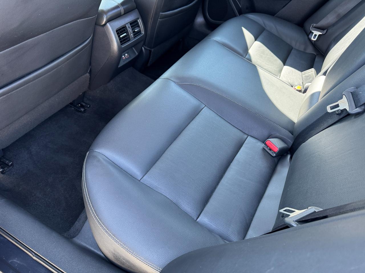 Nissan Altima 2.5 Platinum Sedan 2019