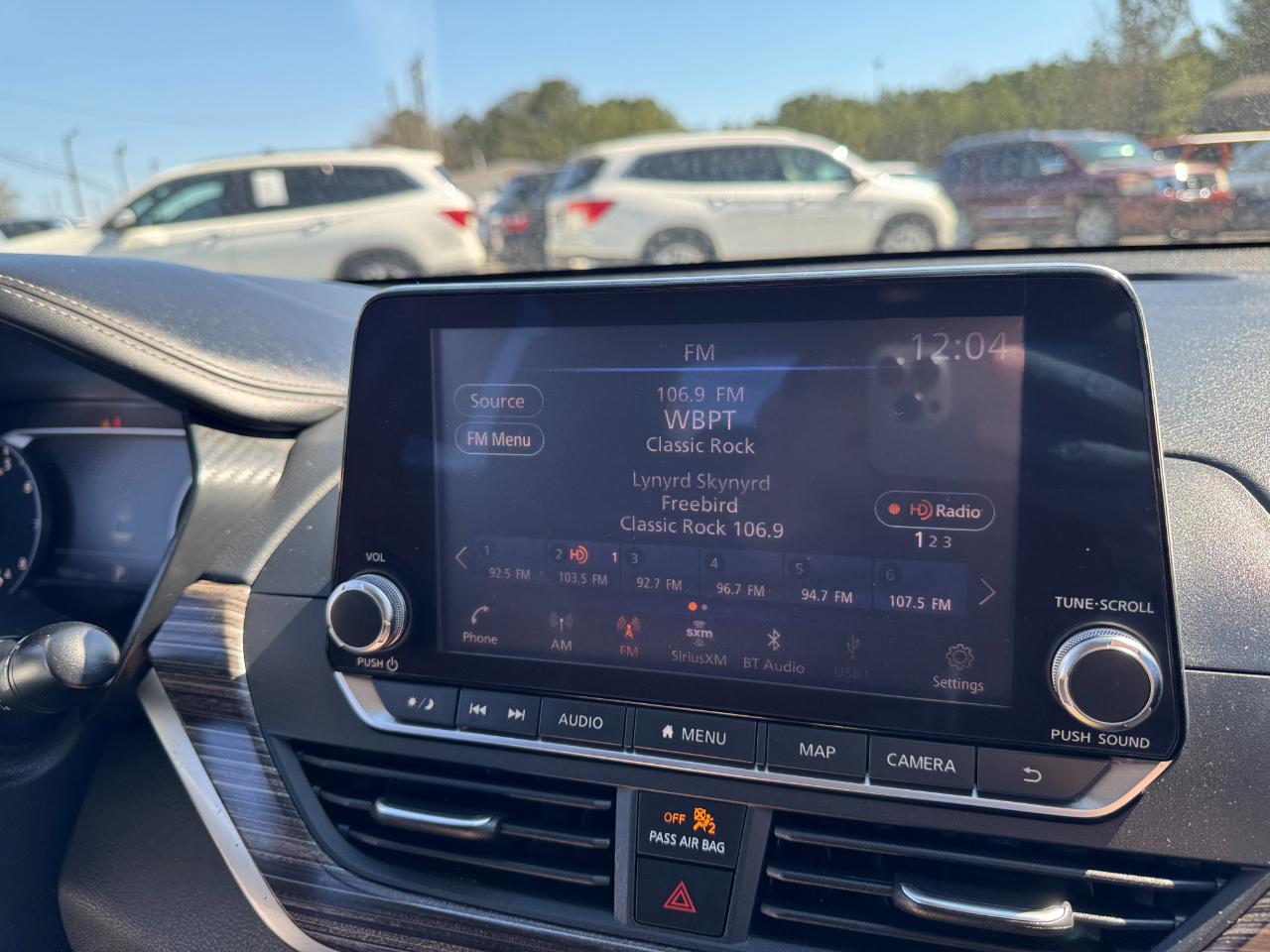 Nissan Altima 2.5 Platinum Sedan 2019