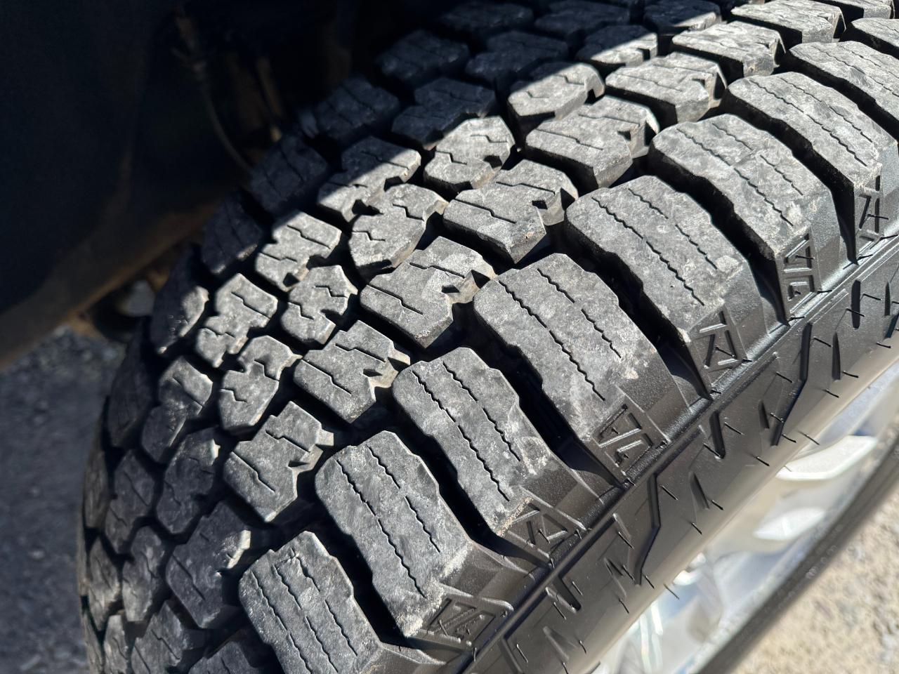 Chevrolet Silverado 1500 4WD Crew Cab 143.5" LT w/1LT 2014