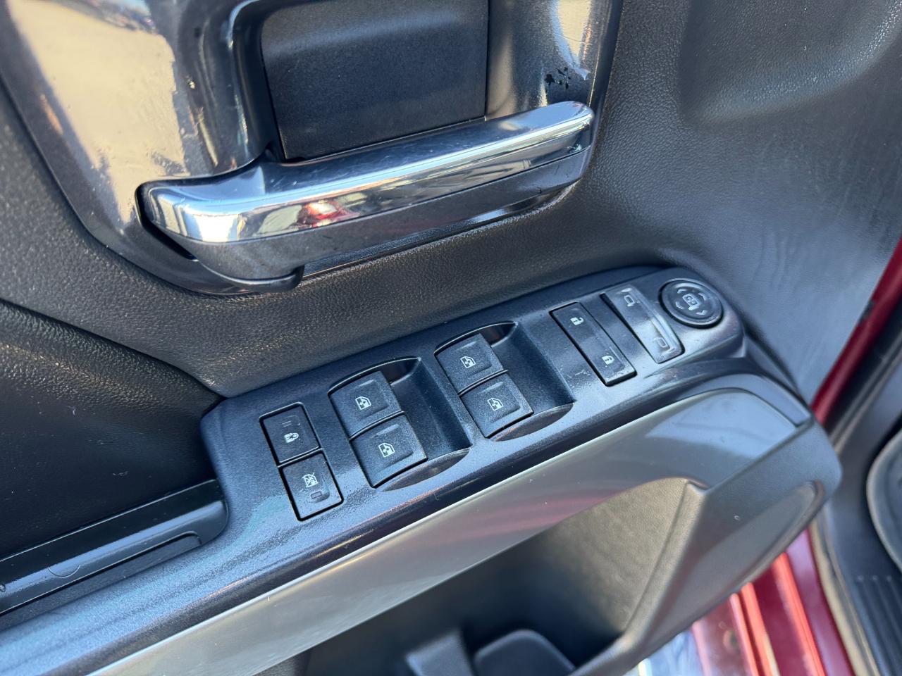 Chevrolet Silverado 1500 4WD Crew Cab 143.5" LT w/1LT 2014