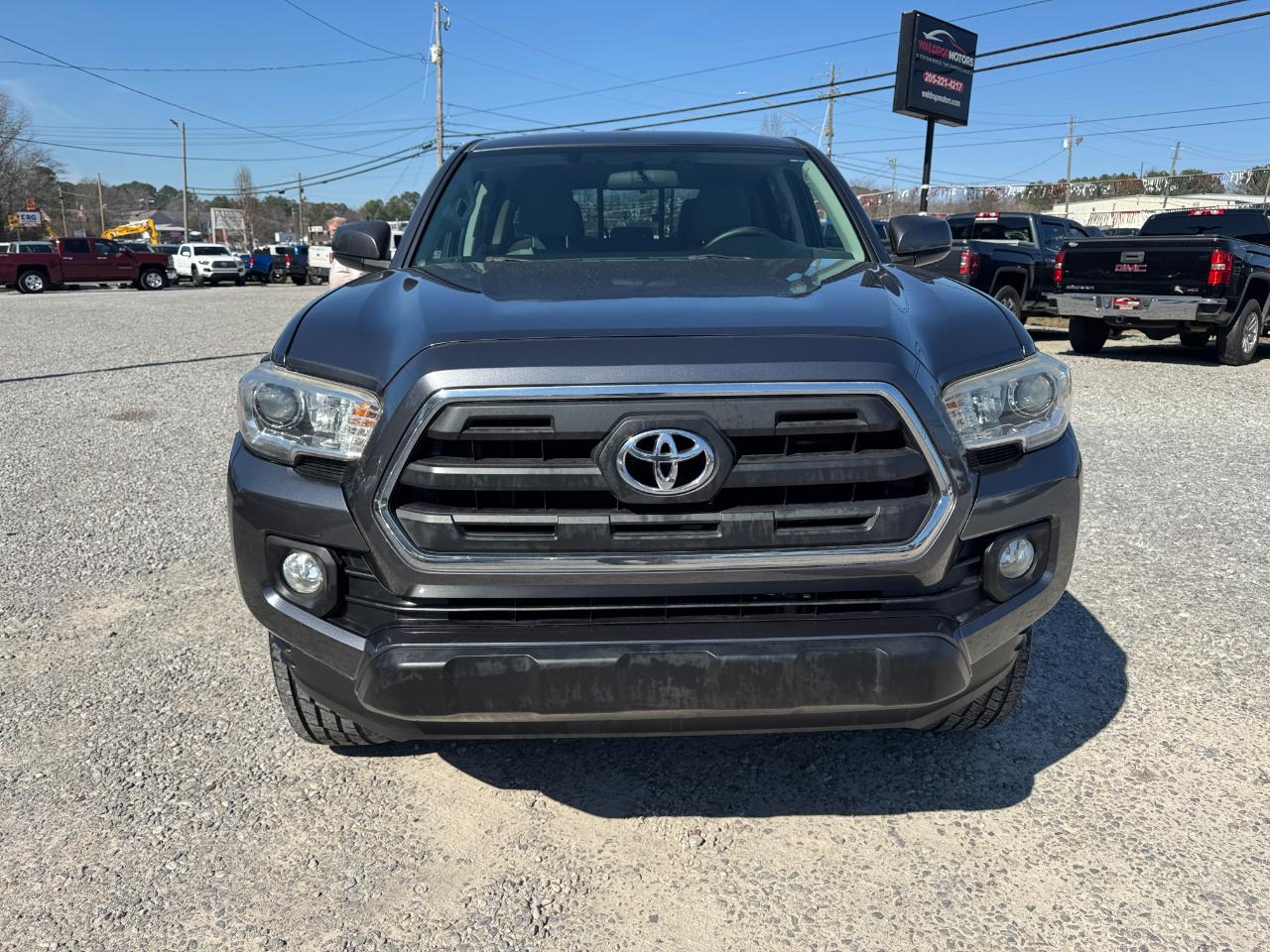 Toyota Tacoma 2WD Double Cab V6 AT SR5 (Natl) 2016