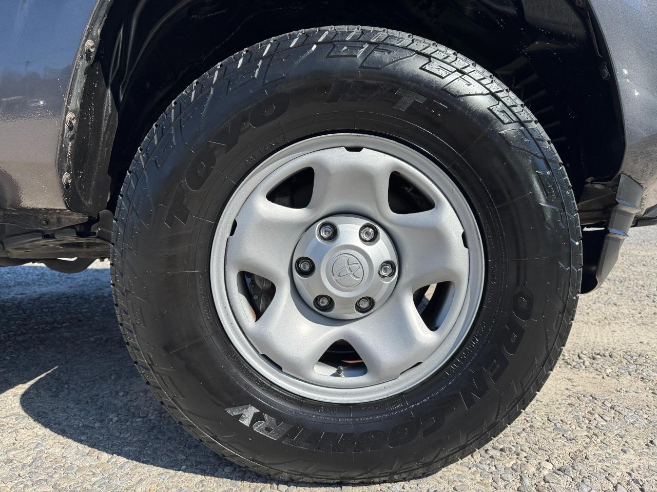 Toyota Tacoma 2WD Double Cab V6 AT SR5 (Natl) 2016