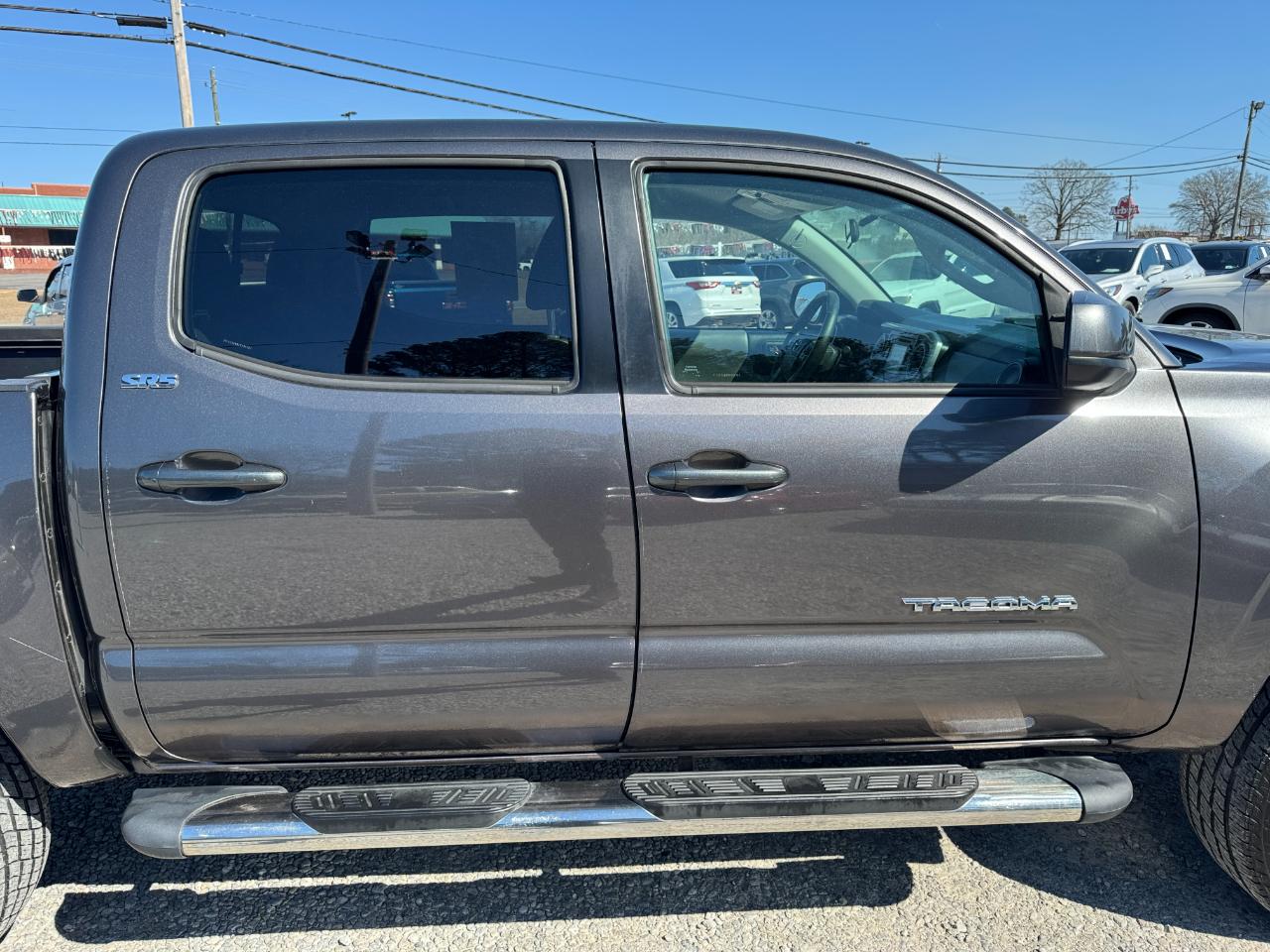 Toyota Tacoma 2WD Double Cab V6 AT SR5 (Natl) 2016