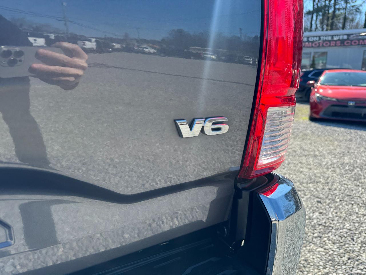 Toyota Tacoma 2WD Double Cab V6 AT SR5 (Natl) 2016