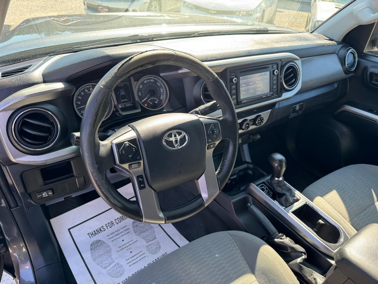 Toyota Tacoma 2WD Double Cab V6 AT SR5 (Natl) 2016