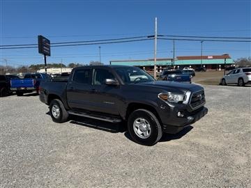 2016 Toyota Tacoma 2WD Double Cab V6 AT SR5 (Natl)