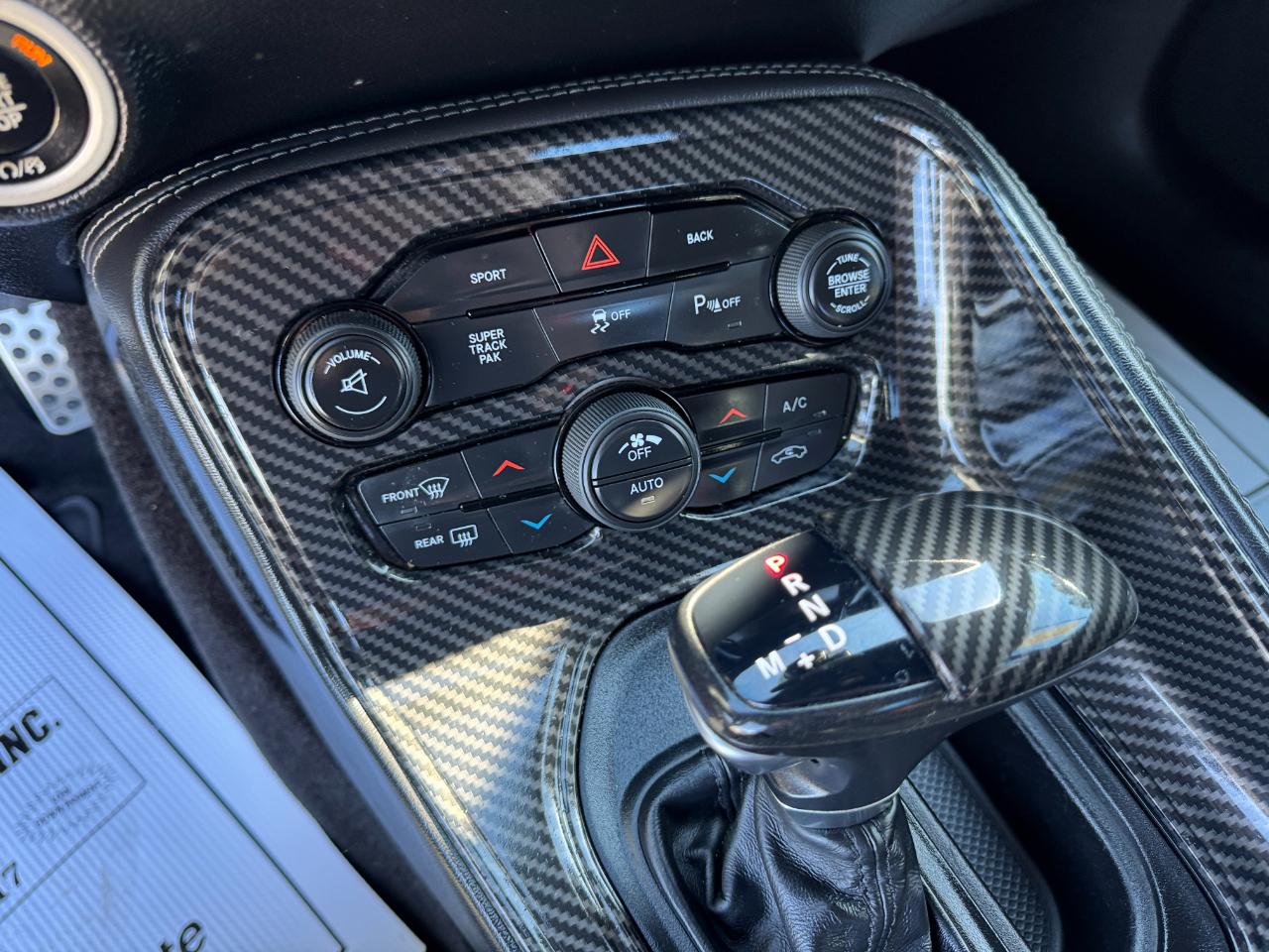 Dodge Challenger 2dr Cpe R/T Plus 2016