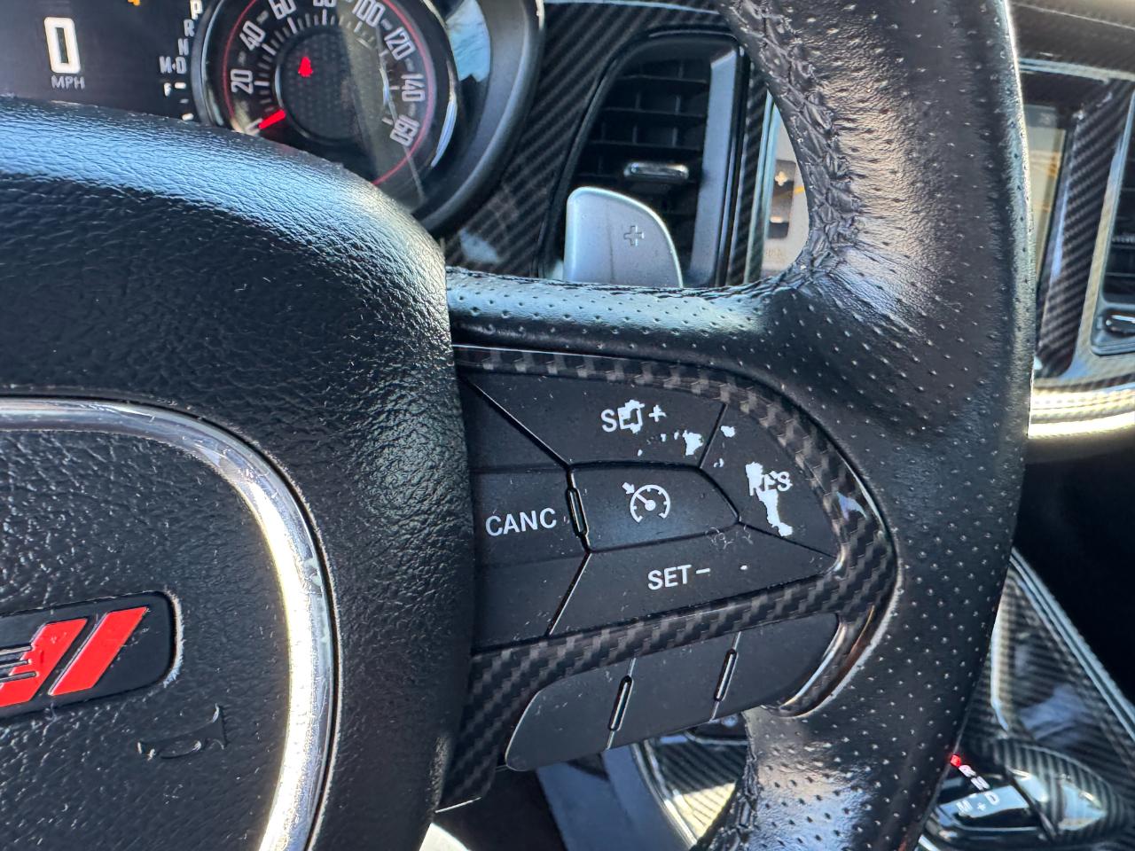 Dodge Challenger 2dr Cpe R/T Plus 2016