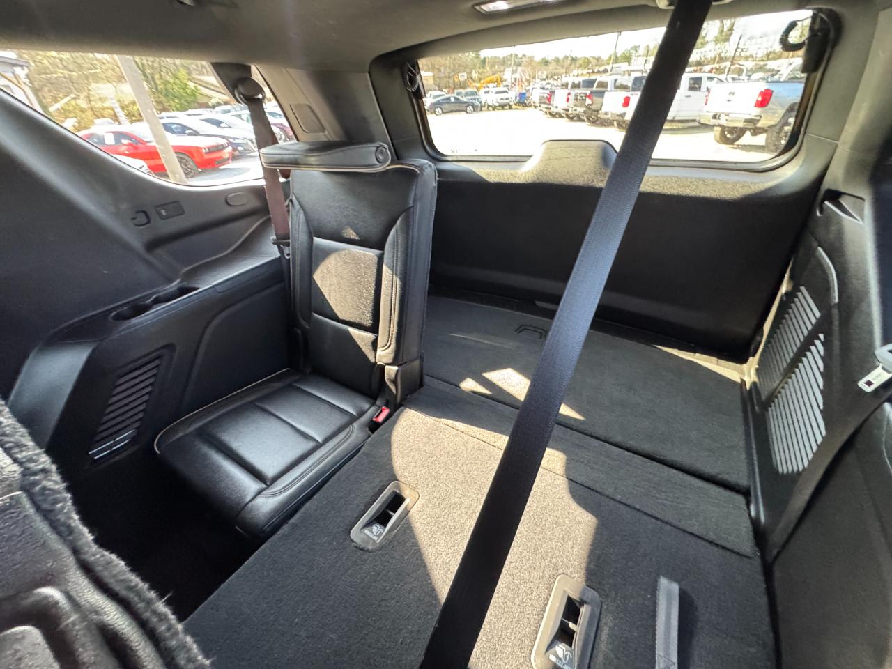 GMC Yukon 4WD 4dr SLT 2021