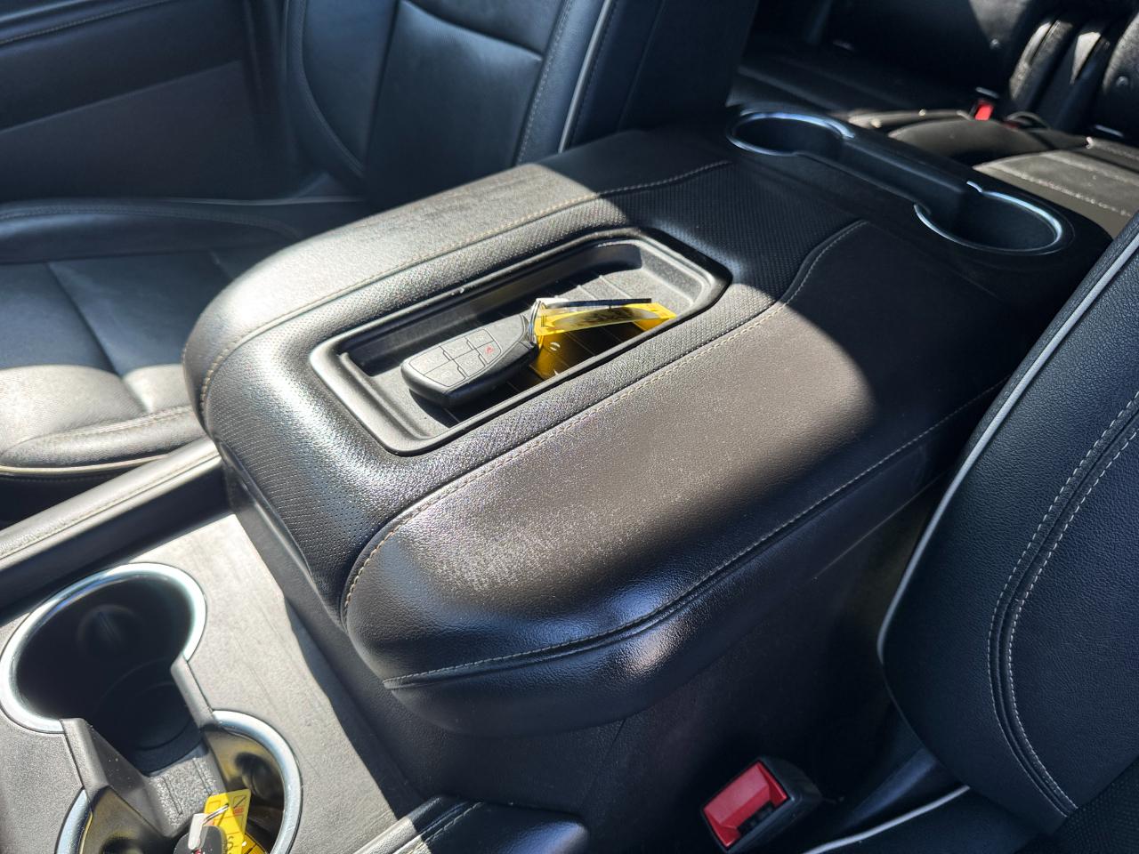 GMC Yukon 4WD 4dr SLT 2021