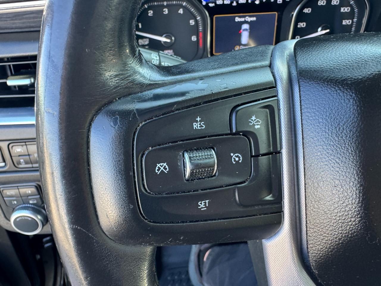 GMC Yukon 4WD 4dr SLT 2021