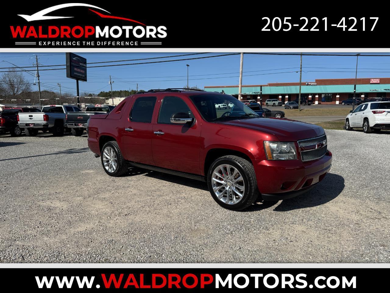 Chevrolet Avalanche 2WD Crew Cab LTZ 2013