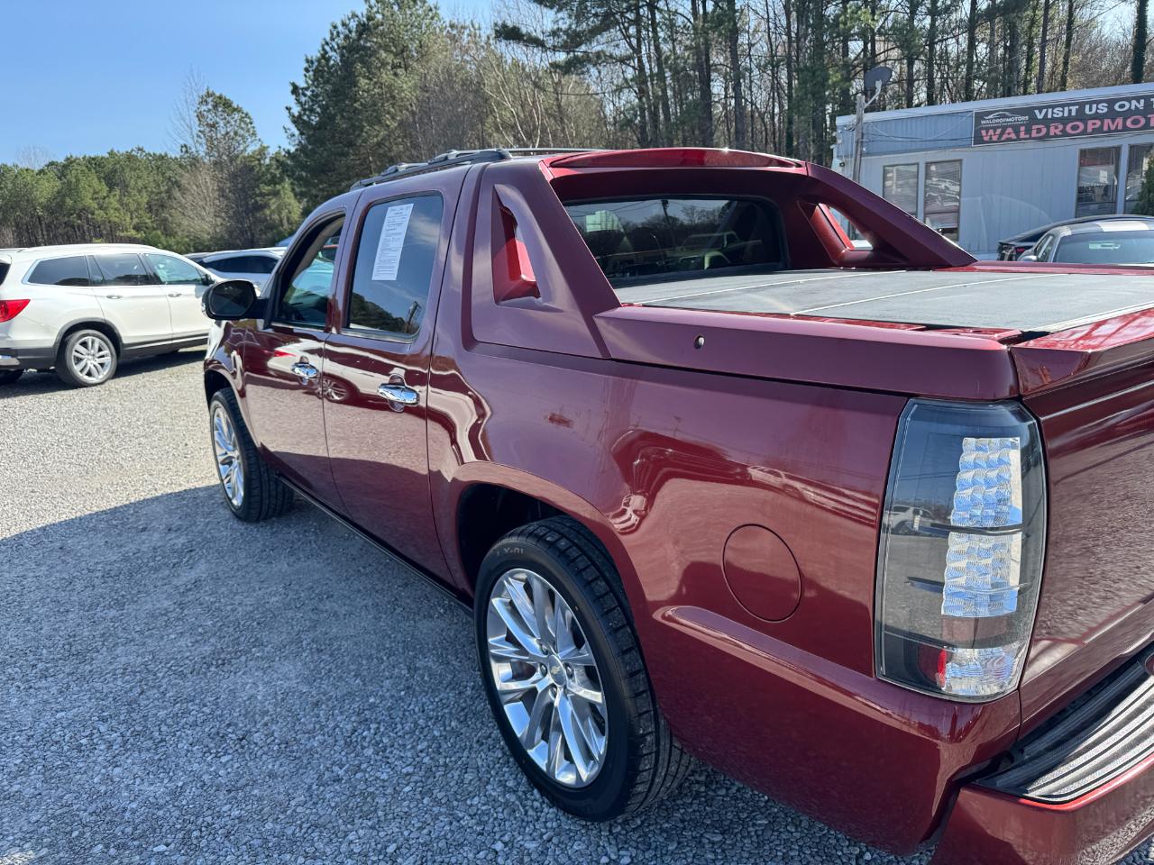 Chevrolet Avalanche 2WD Crew Cab LTZ 2013