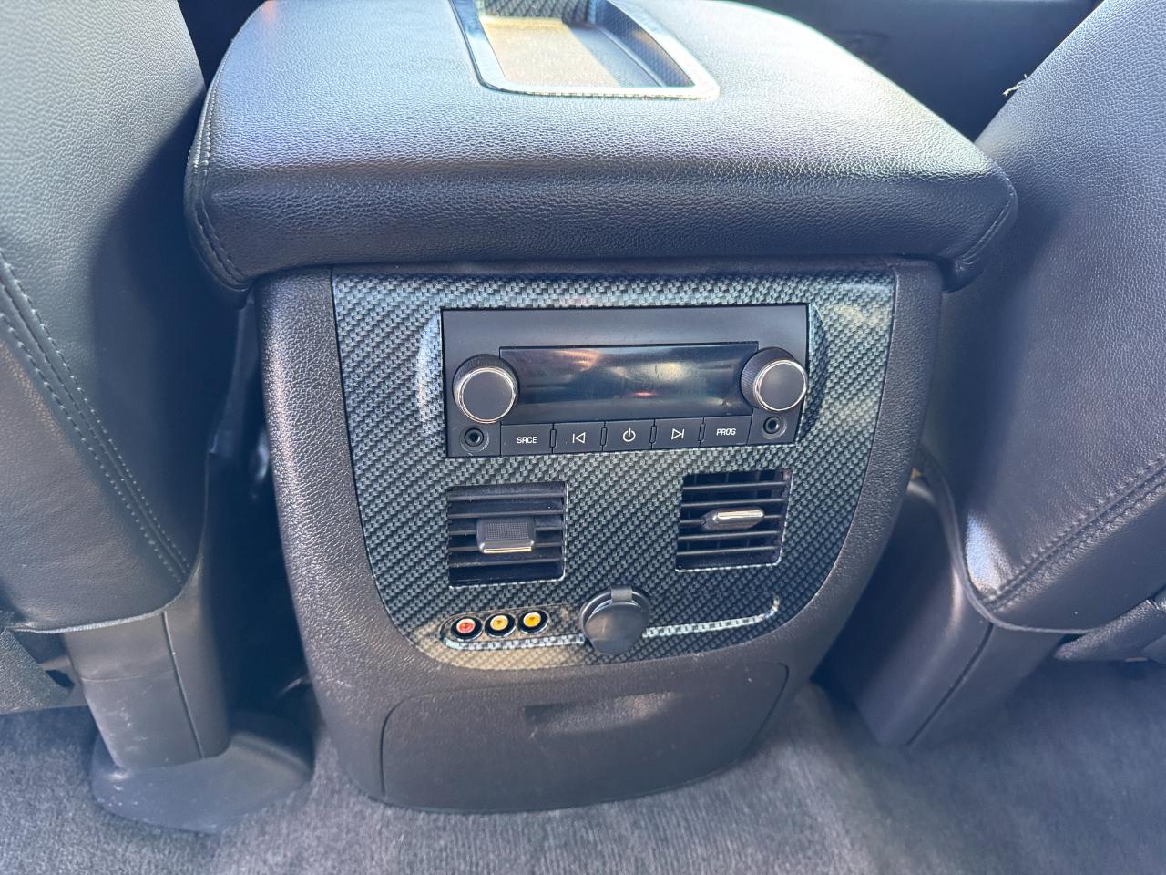 Chevrolet Avalanche 2WD Crew Cab LTZ 2013