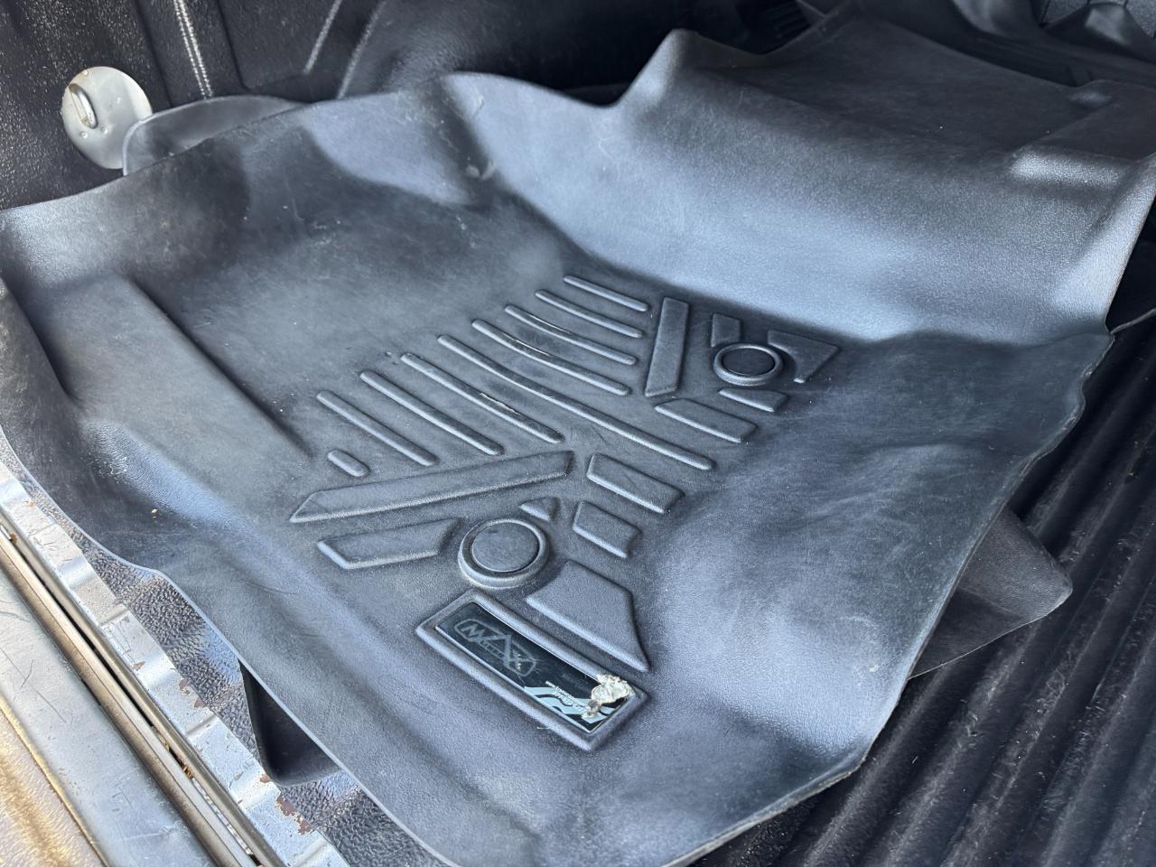 Chevrolet Silverado 1500 4WD Crew Cab 143.5" LT w/1LT 2014