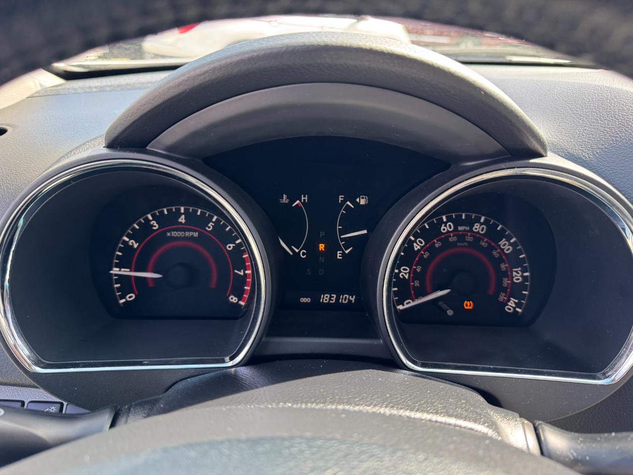 Toyota Highlander FWD 4dr V6 (Natl) 2012