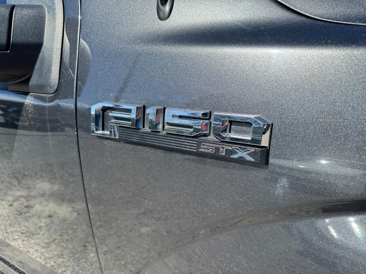 Ford F-150 STX 2WD SuperCrew 5.5' Box 2020