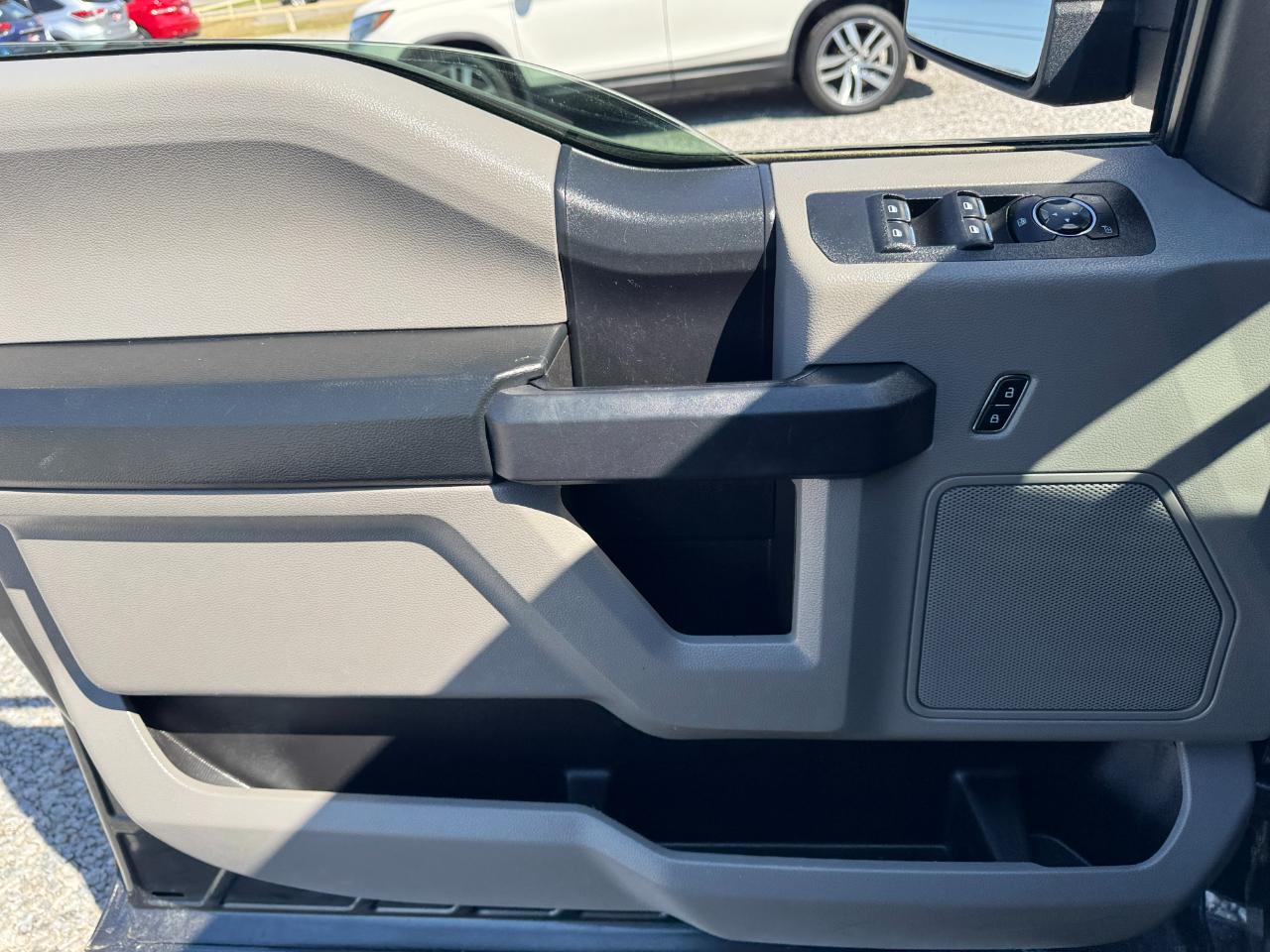 Ford F-150 STX 2WD SuperCrew 5.5' Box 2020