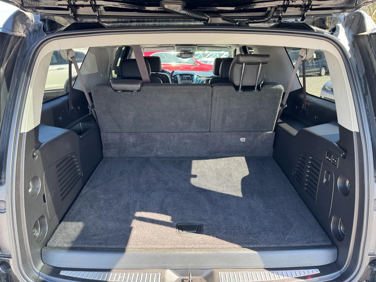 Chevrolet Suburban 2WD 4dr 1500 Premier 2017