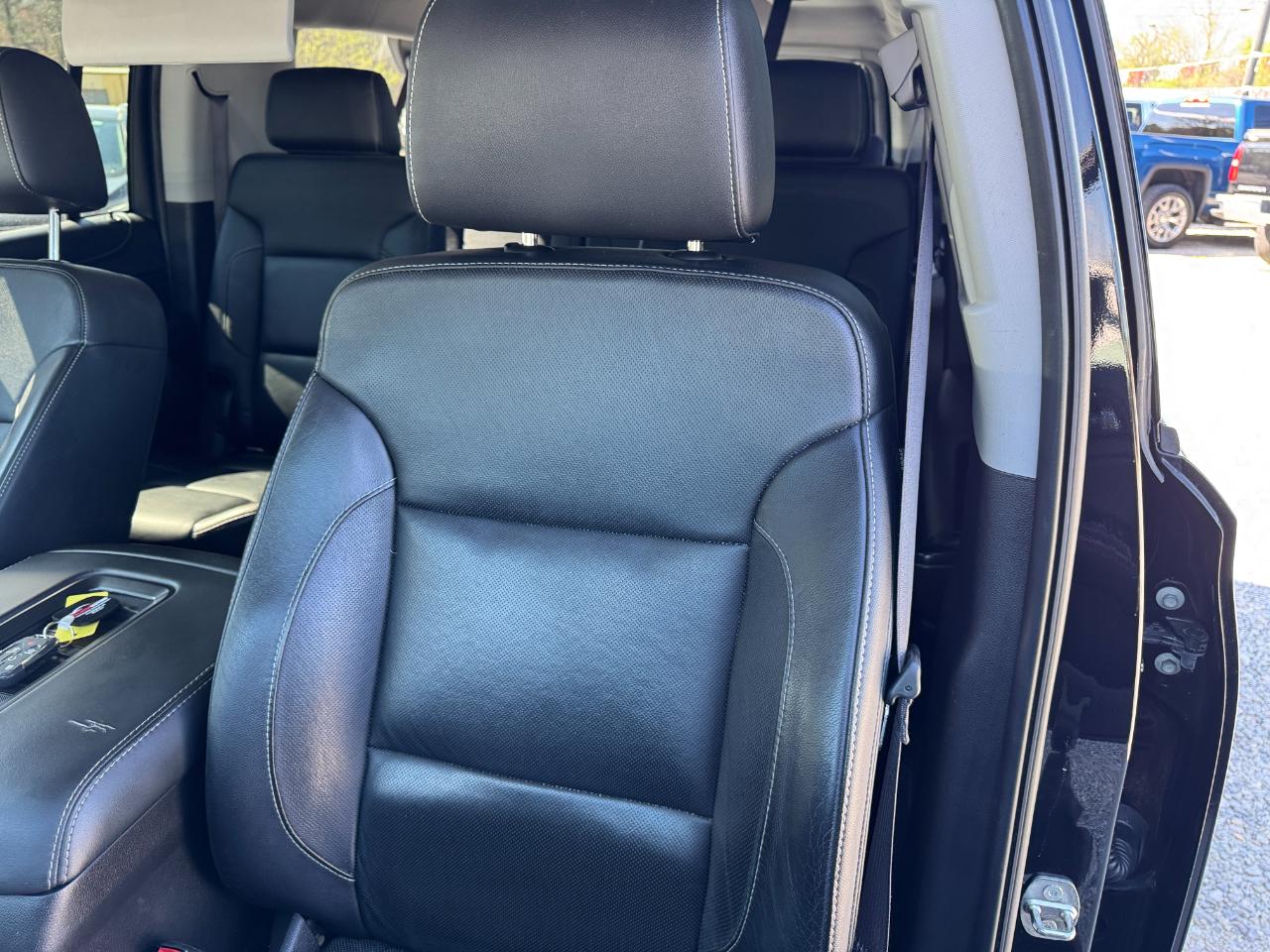 Chevrolet Suburban 2WD 4dr 1500 Premier 2017