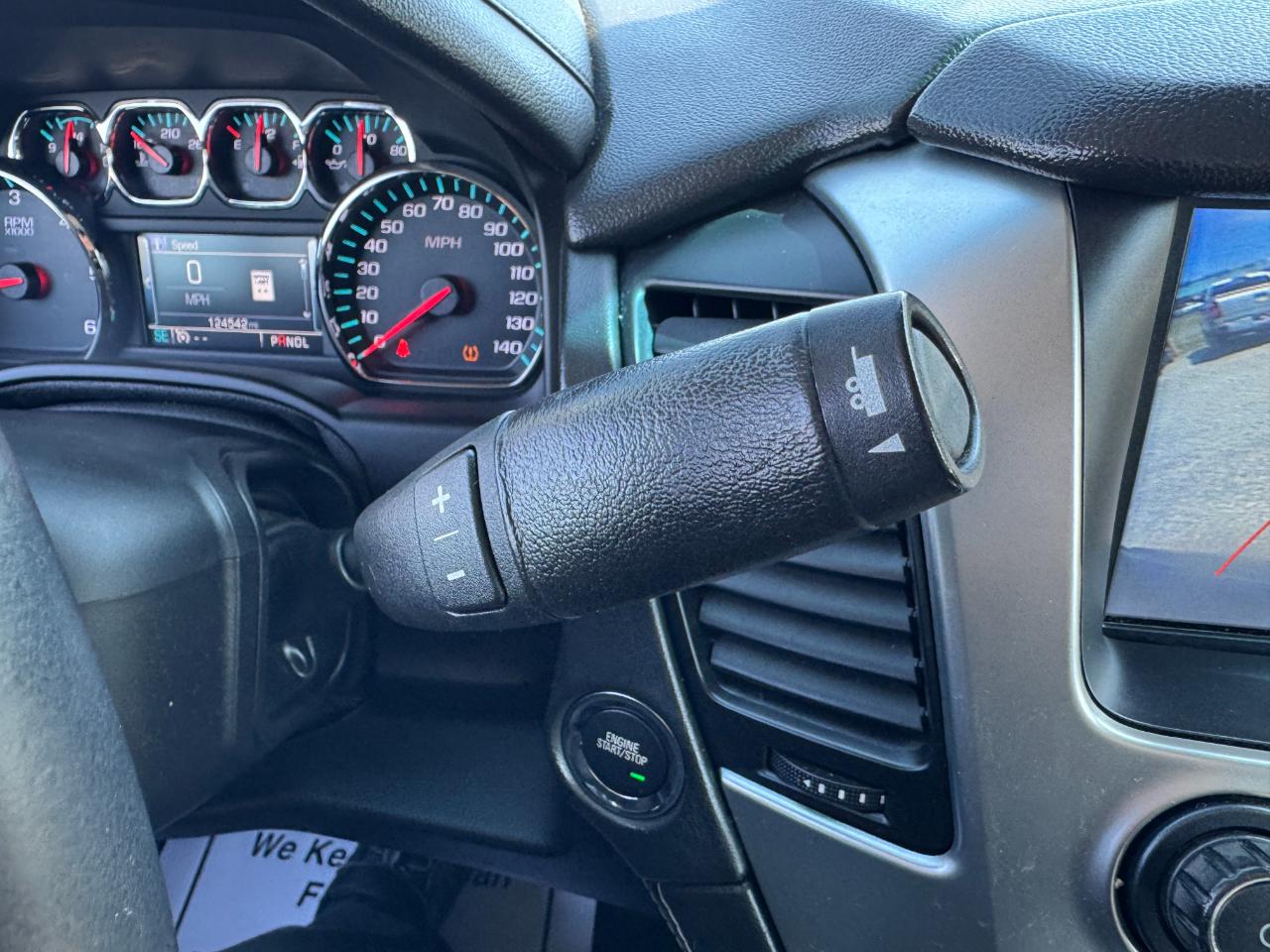 Chevrolet Suburban 2WD 4dr 1500 Premier 2017