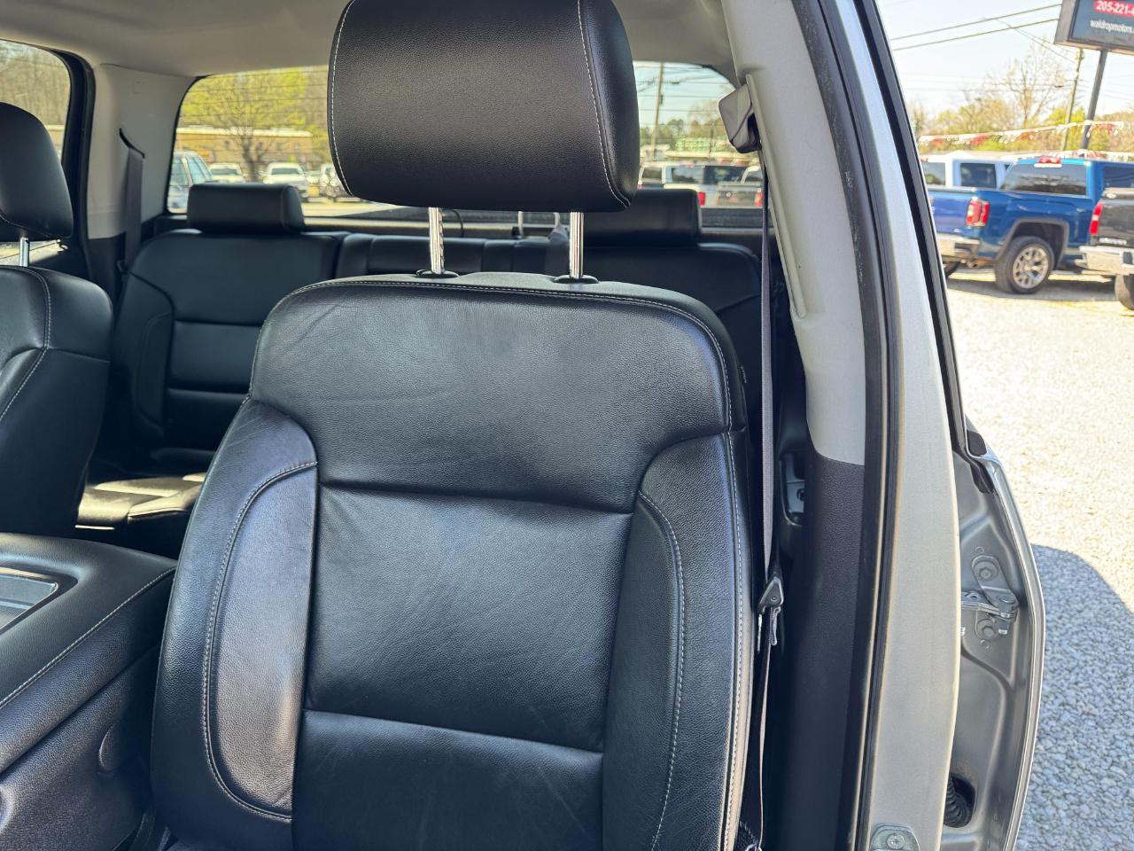 Chevrolet Silverado 1500 4WD Crew Cab 143.5" LT w/2LT 2015