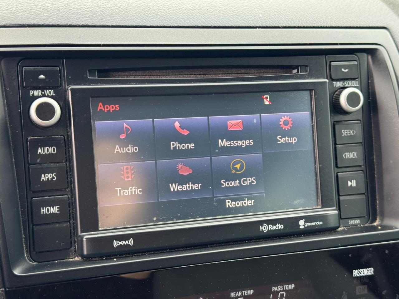 Toyota Sequoia 4WD 5.7L SR5 (Natl) 2016