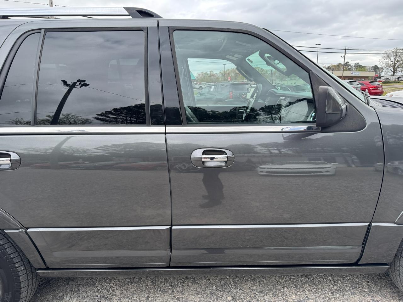 Ford Expedition 4WD 4dr Limited 2015