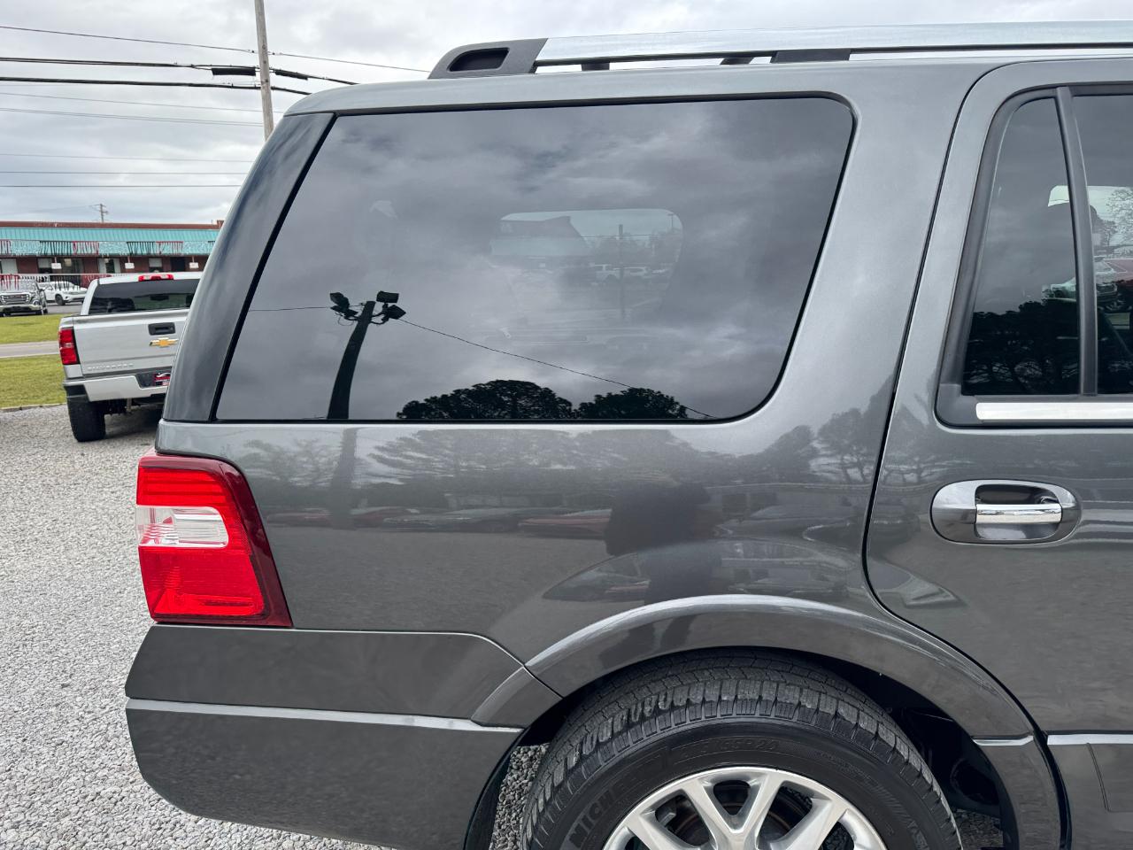 Ford Expedition 4WD 4dr Limited 2015