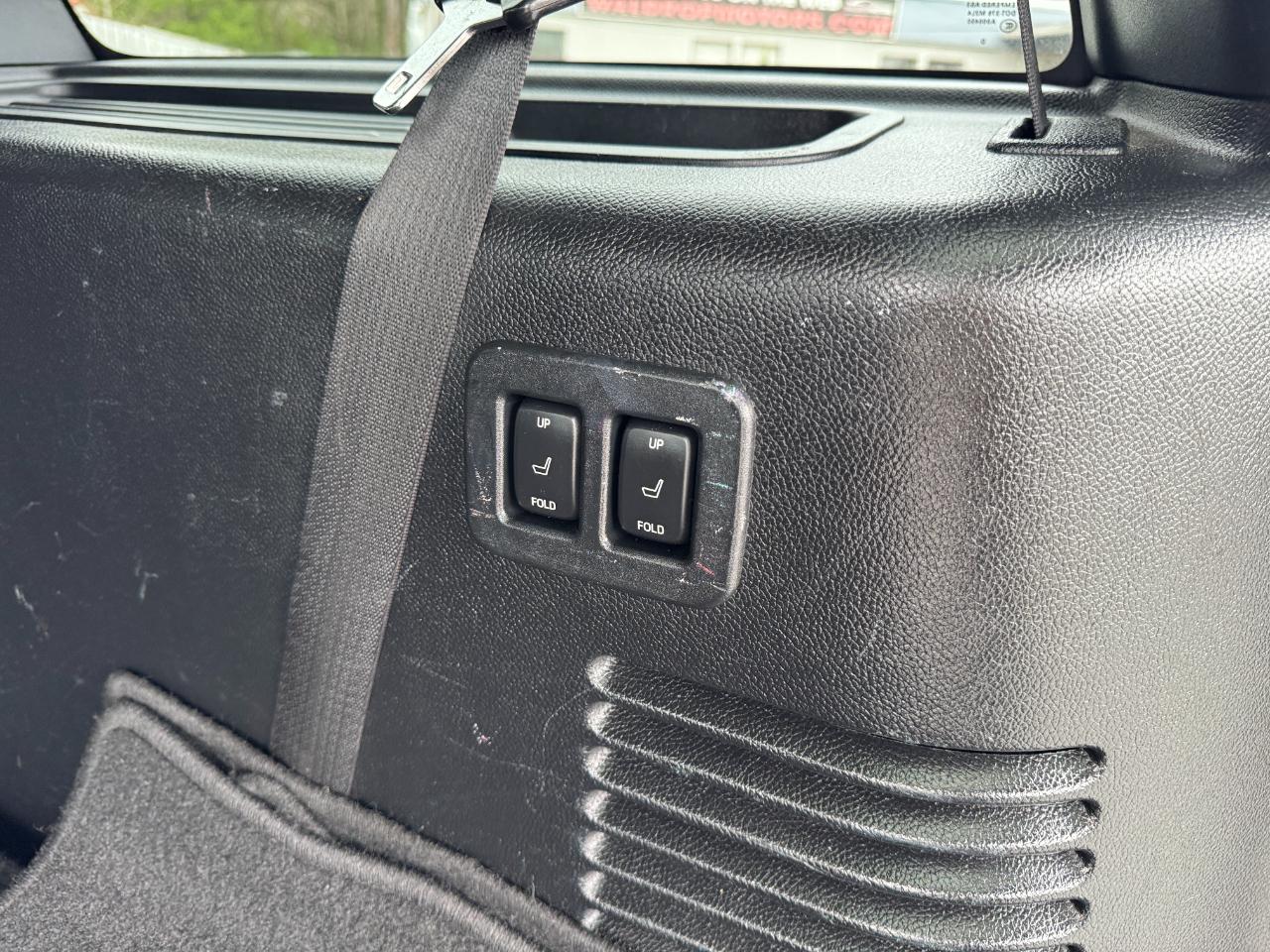 Ford Expedition 4WD 4dr Limited 2015