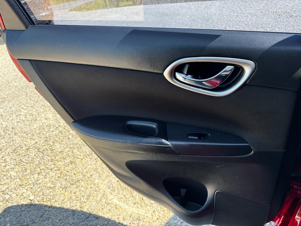 Nissan Sentra SV CVT 2017