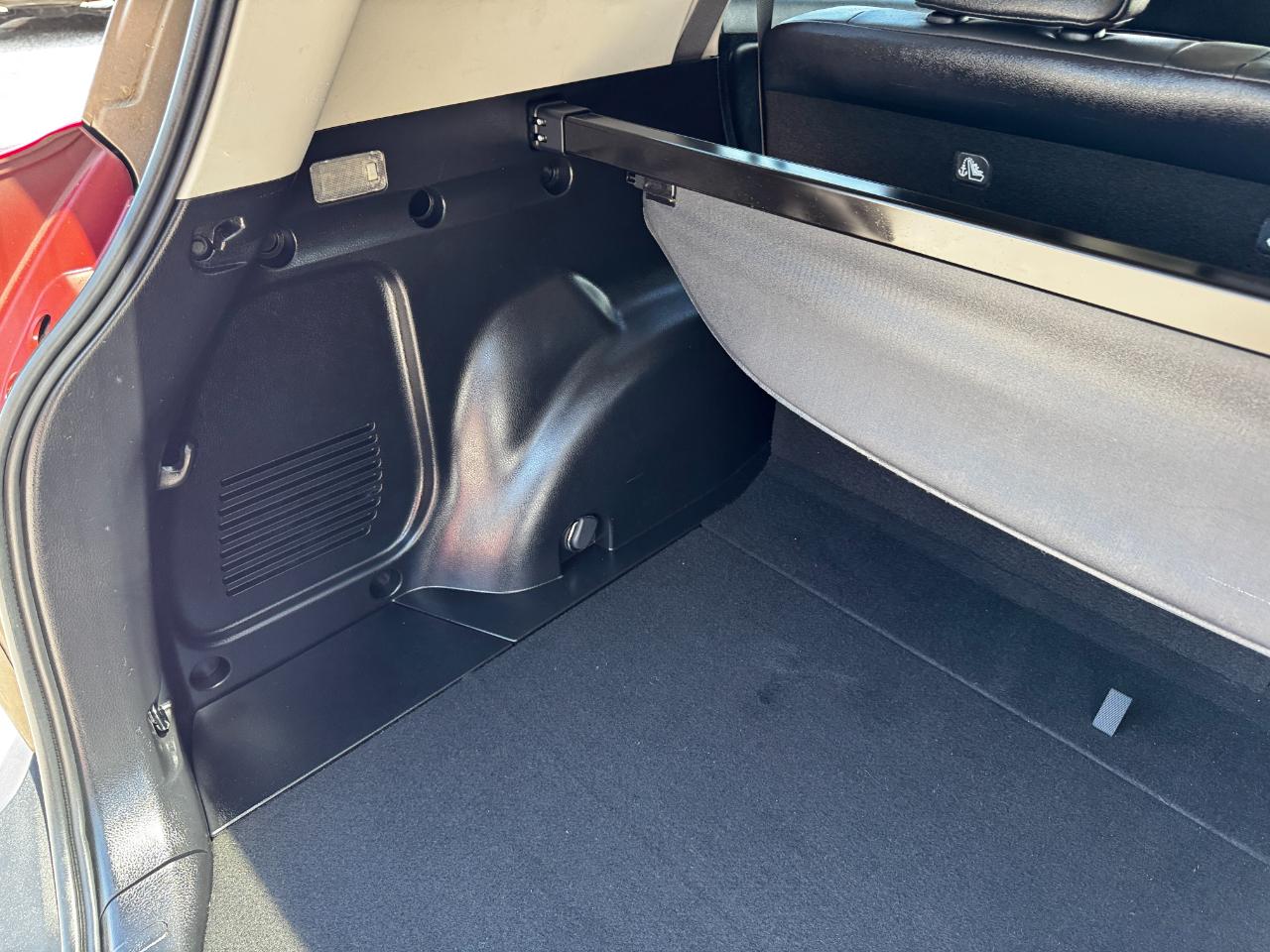 Toyota RAV4 FWD 4dr Limited (Natl) 2015